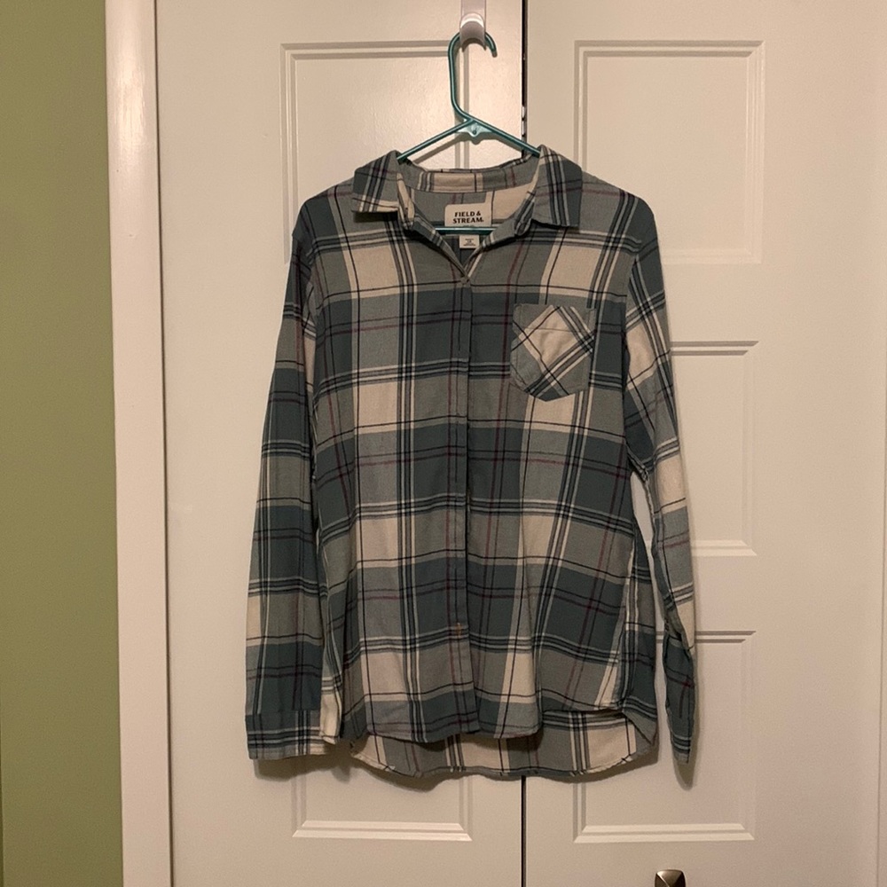 EUC Field & Stream Flannel Green White and Pink Plaid Button Down